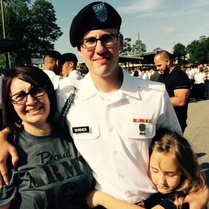 Meet your Posher, Handan