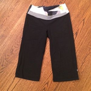 Lululemon crop with fold over waist