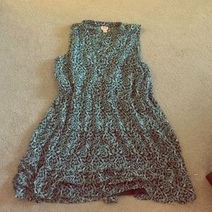 Target green bird dress with Ruffled skirt sZ XXL
