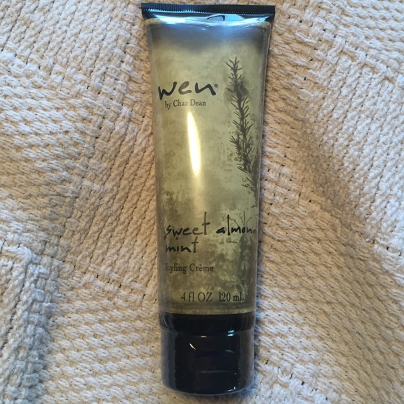 WEN Sweet Almond Mint styling cream