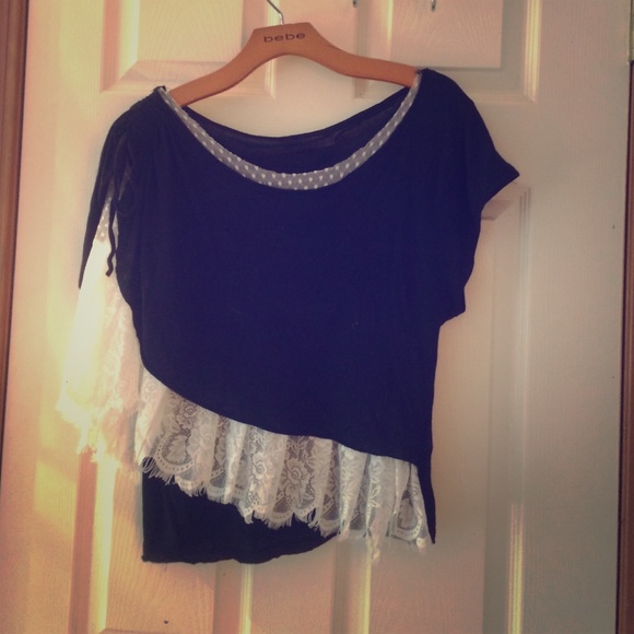 Black short sleeve top with lace trim