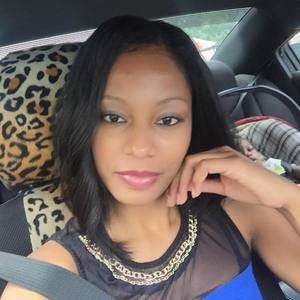 Meet your Posher, Monie