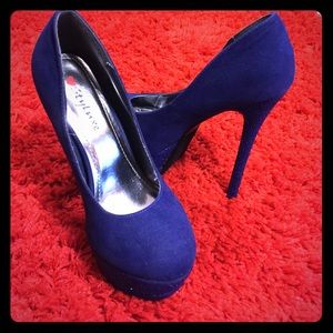 Faux suede Royal  blue 6 inch pumps