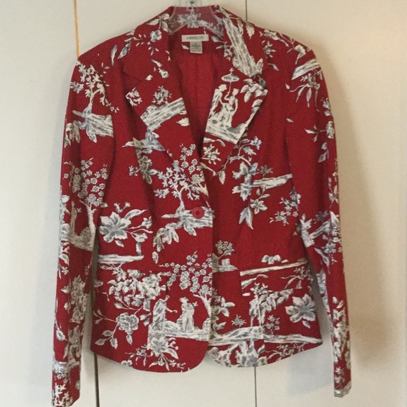 Red print blazer