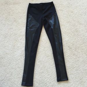 Black faux leather detail leggings