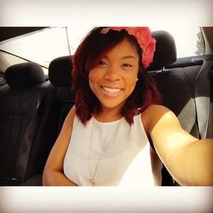 Meet your Posher, Laura