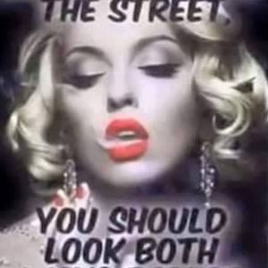 Meet your Posher, Damaris