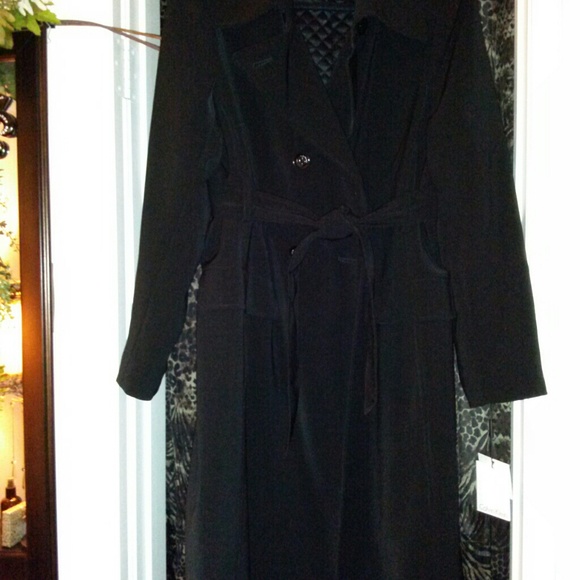 Beautiful Calvin Klein Trench Coat