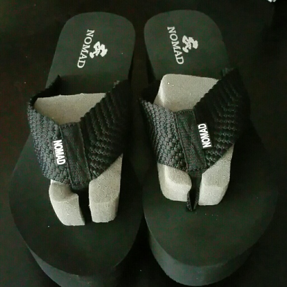 Nomad Flip Flop Wedge - Picture 2 of 3