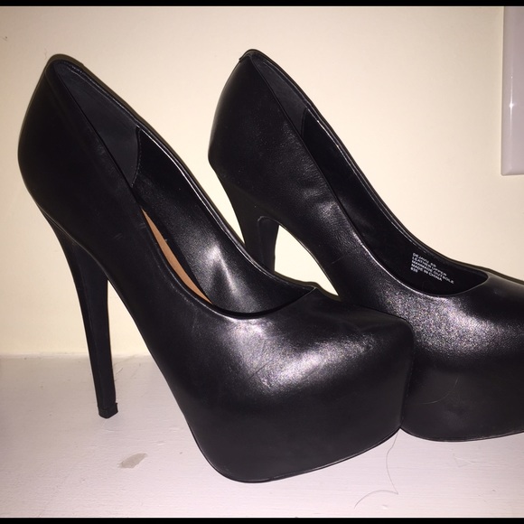 Steve Madden dejavu pumps!