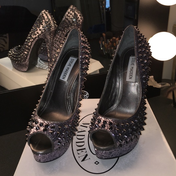 Super cute spiked heels never worn