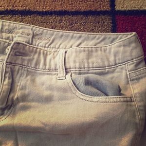 American Eagle Pale Gray Shorts