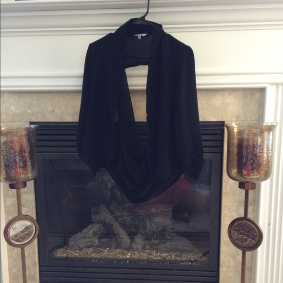 Slouch black coverup - Picture 2 of 3