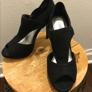Cathy Jean Sexy Pumps