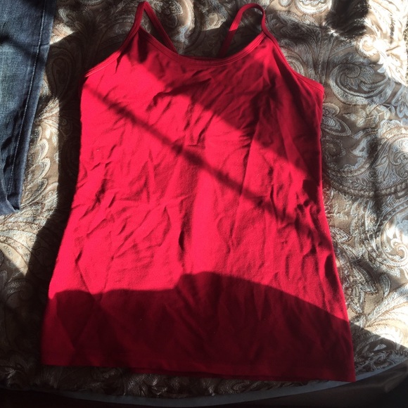 Lulu lemon tank