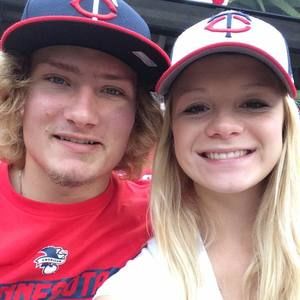 Meet your Posher, Sarah beth