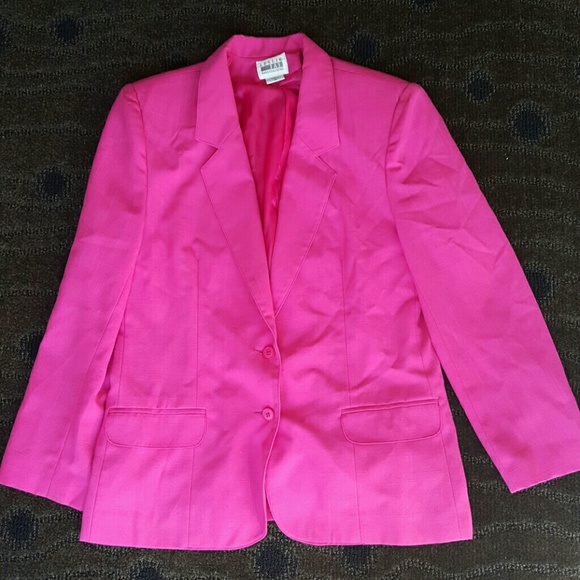 Lowest Price:Blazer with Shoulder Pads and Pockets