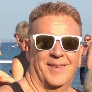 Meet your Posher, Buddie