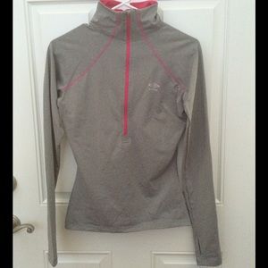 NWT Women's Umbro Half Zip Pullover Sz S