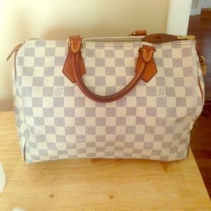 Louis Vuitton speedy 30
