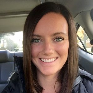 Meet your Posher, Liz