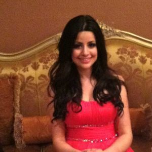 Meet your Posher, Rojean