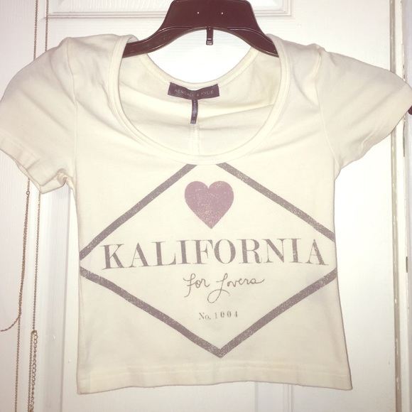 Kendall & Kylie Tops - Kendall & Kylie crop top