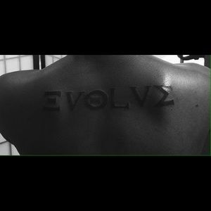 Meet your Posher, Louis