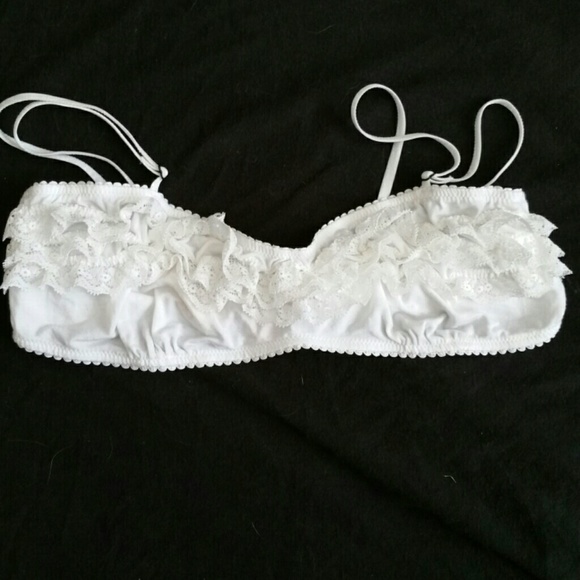 VS NWT White Lacy Bralette