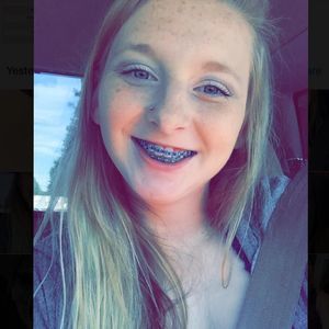 Meet your Posher, Brooke