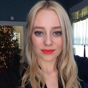 Meet your Posher, Paige