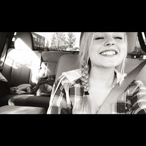 Meet your Posher, Savannah