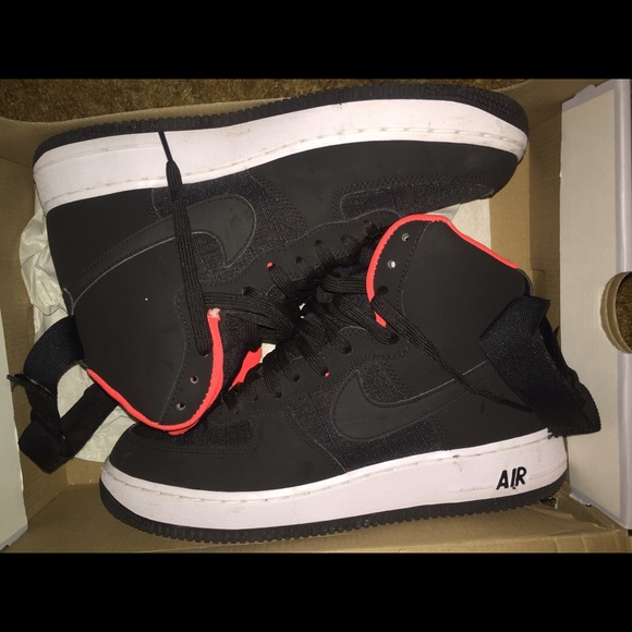 nikes hightop