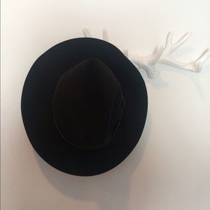 H&M Black Felt Hat