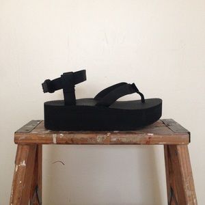 ⚡️Flash Sale⚡️New Teva Flatform Ankle-Strap Sandal