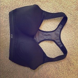 VS incredible sports bra