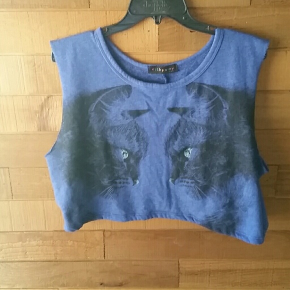 Soft Cat print crop top!
