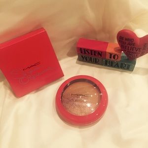 MAC Sharon Osbourne Mineralize Skinfinish