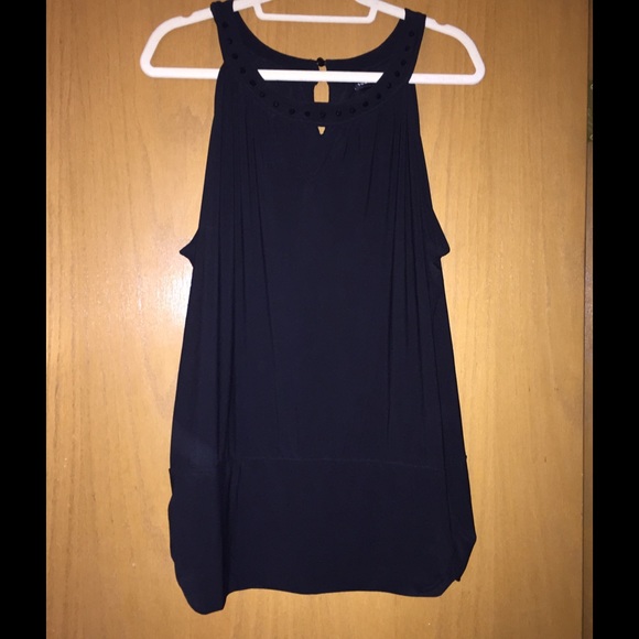 Black torrid key hole tank