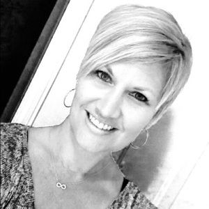 Meet your Posher, Heidi