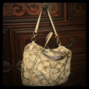 Much loved purse w matching check book wallet