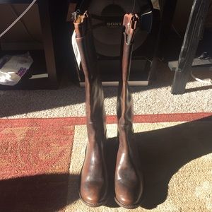 NWOB FRYE PAIGE RIDING BOOTS