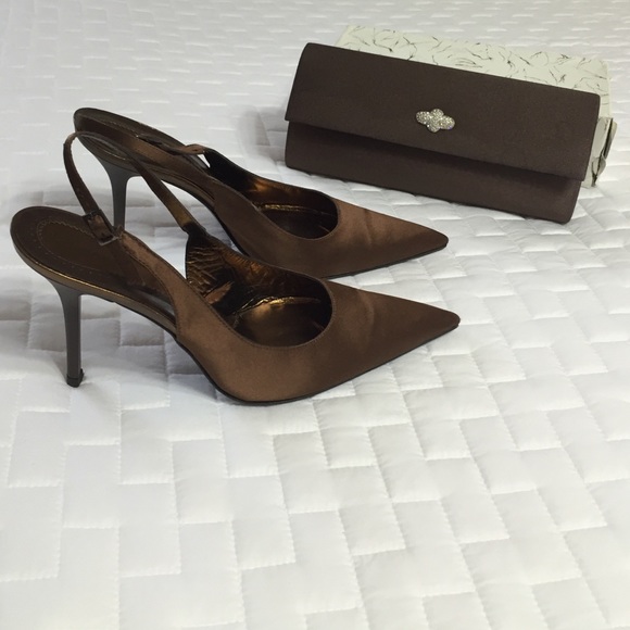 Elegant brown/copper heels