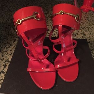 Gucci sandals