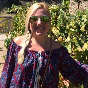 Meet your Posher, Amber