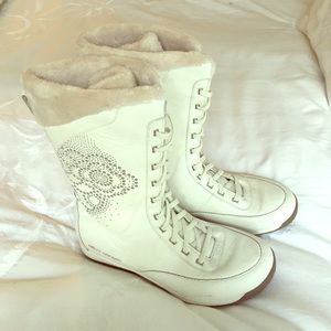 Helly Hansen Snow Boots size 37