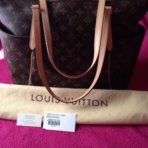 AUTHENTIC LOUIS VUITTON NEO TOTALLY MM Monogram