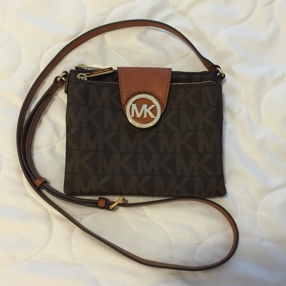 Michael Kors crossbody