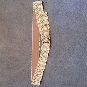 Crochet belt
