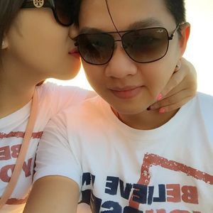 Meet your Posher, Lê